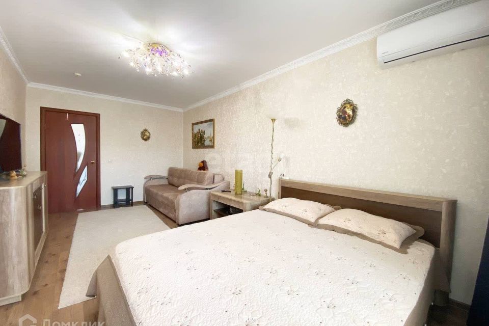Продаётся 1-комнатная квартира, 43.4 м²