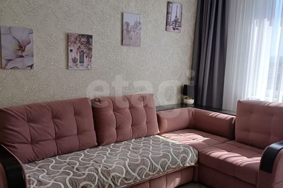 Продаётся 1-комнатная квартира, 35.9 м²