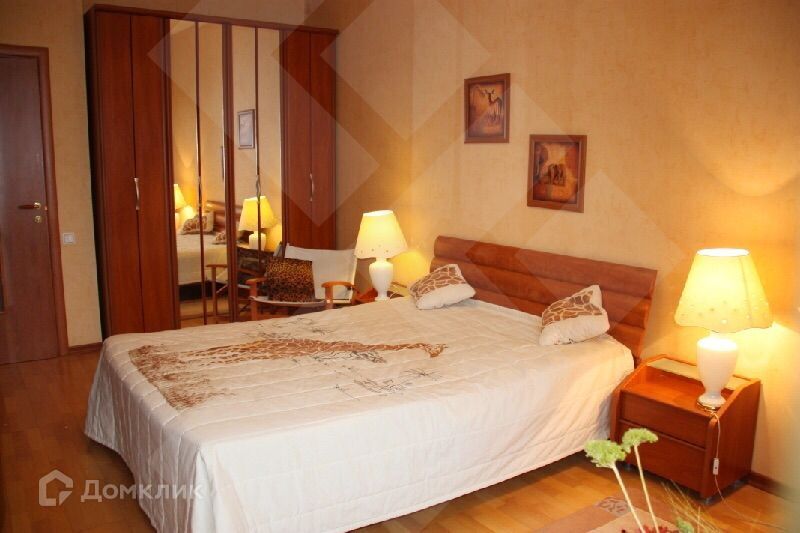Сдаётся 3-комнатная квартира, 100 м²