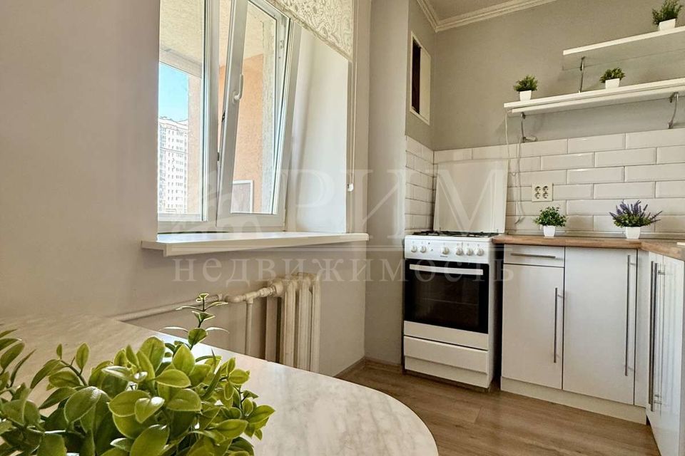 Сдаётся 1-комнатная квартира, 40 м²