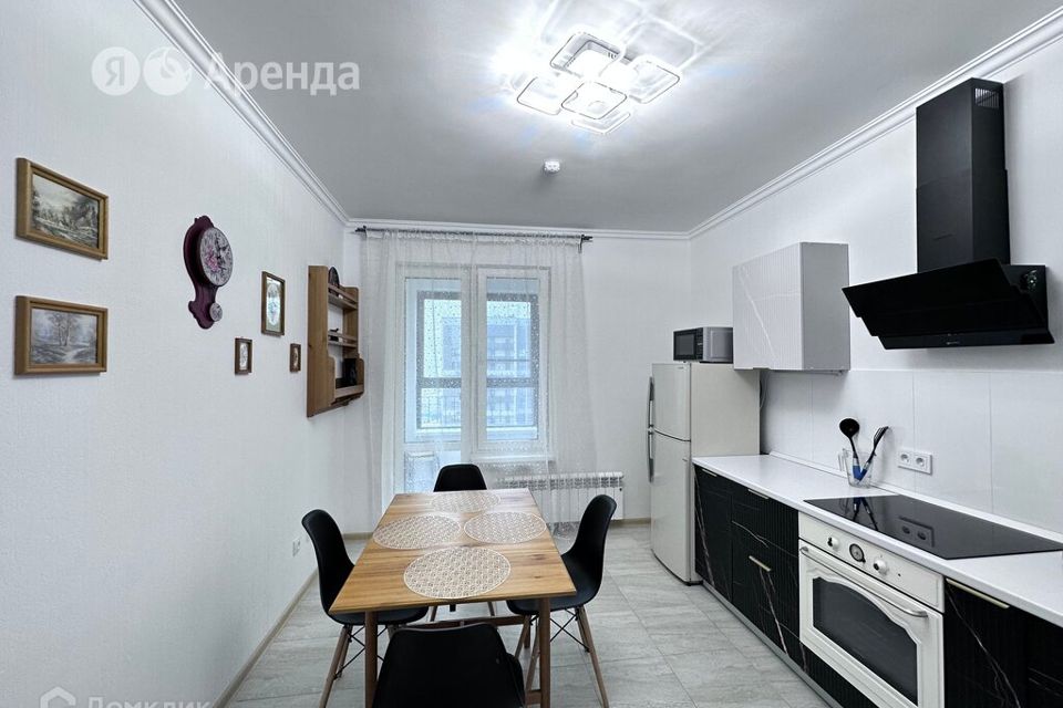 Сдаётся 3-комнатная квартира, 77 м²