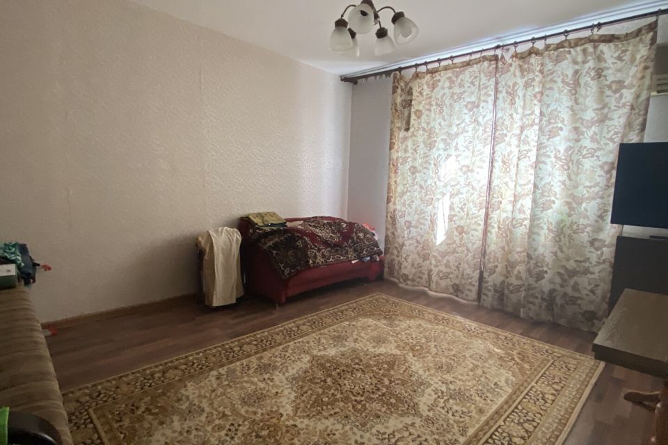 Продаётся 1-комнатная квартира, 39 м²