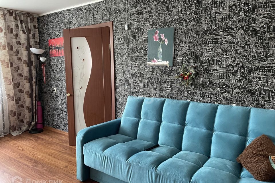 Продаётся 4-комнатная квартира, 77.8 м²