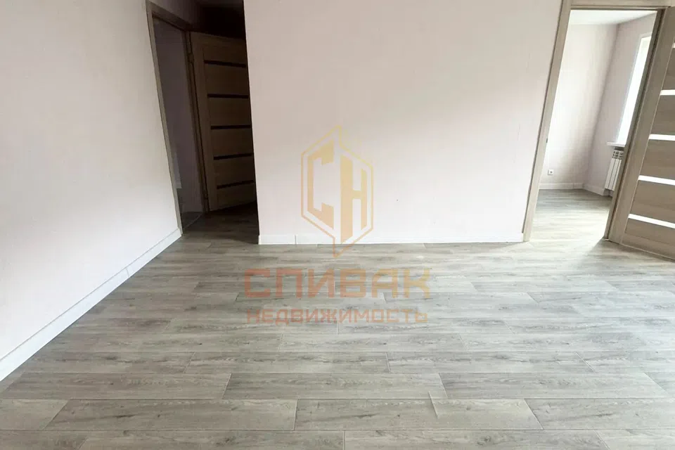 Продаётся 3-комнатная квартира, 56.2 м²