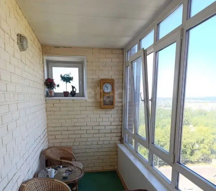 Продаётся 3-комнатная квартира, 114 м²