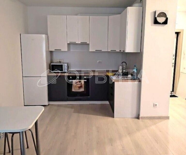 Продаётся 1-комнатная квартира, 40.3 м²