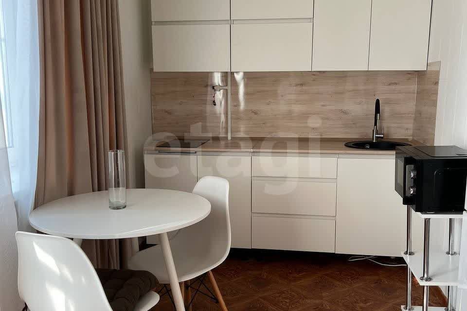 Продаётся 1-комнатная квартира, 32 м²