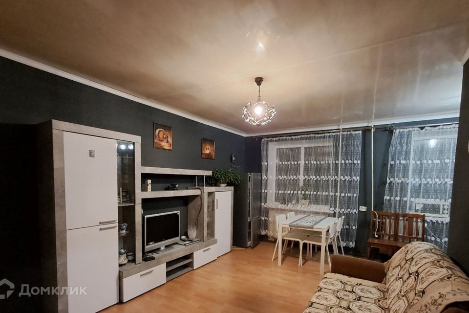 Продаётся 3-комнатная квартира, 60 м²