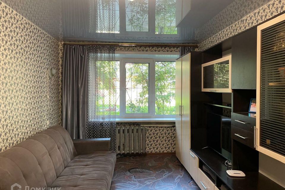 Продаётся 3-комнатная квартира, 60.7 м²