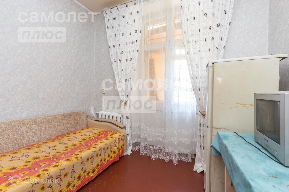 Продаётся комната в 1-комн. квартире, 10.2 м²
