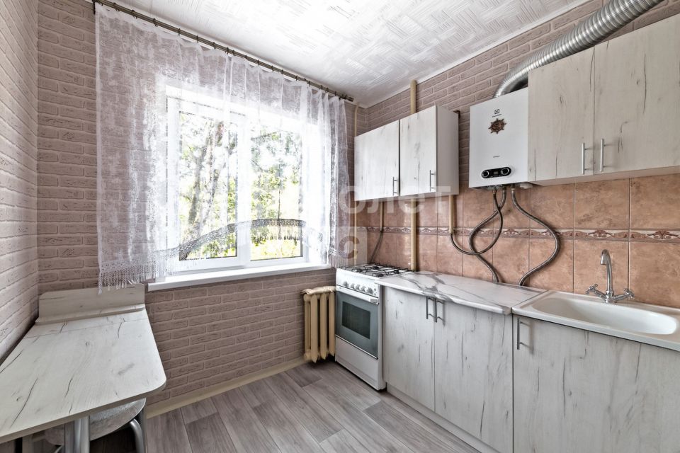 Продаётся 1-комнатная квартира, 30.5 м²