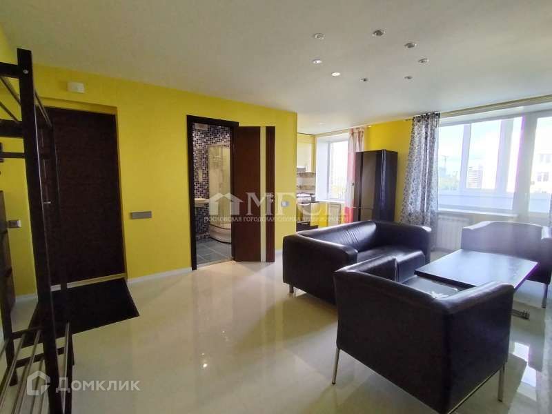 Сдаётся 2-комнатная квартира, 56 м²