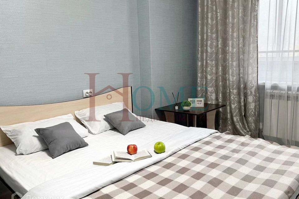 Сдаётся 2-комнатная квартира, 56 м²