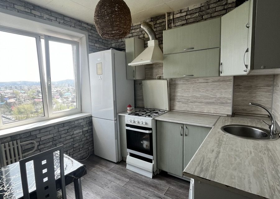 Продаётся 3-комнатная квартира, 64.7 м²