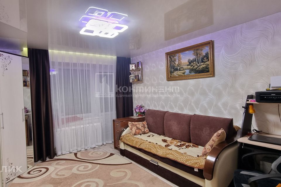 Продаётся 3-комнатная квартира, 63 м²