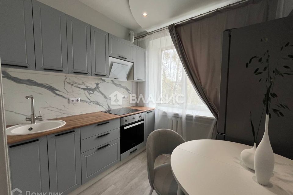 Продаётся 2-комнатная квартира, 41.6 м²