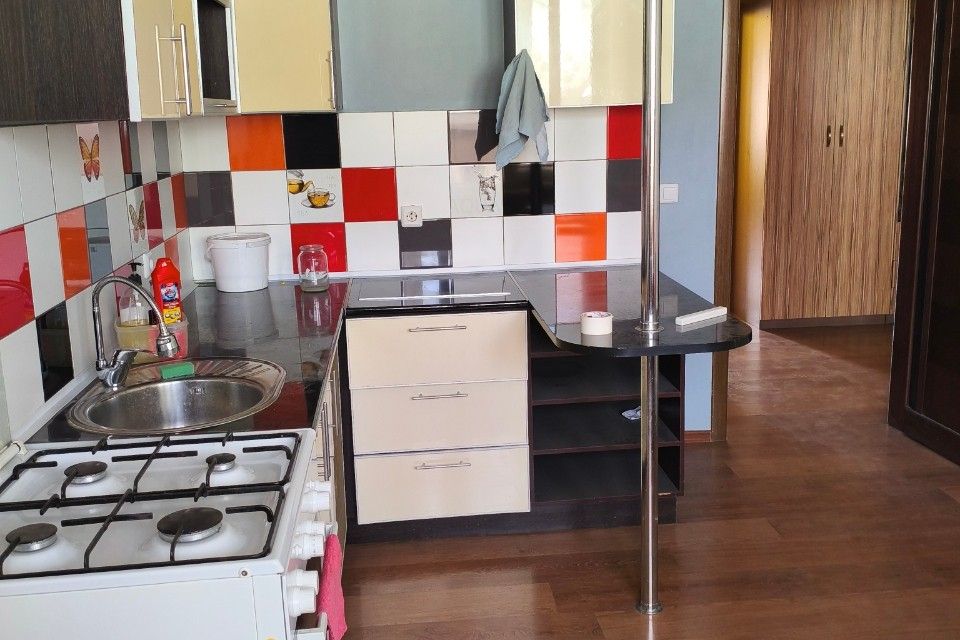 Продаётся 2-комнатная квартира, 64 м²