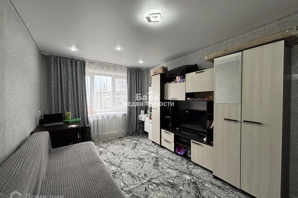 Продаётся 2-комнатная квартира, 49.4 м²