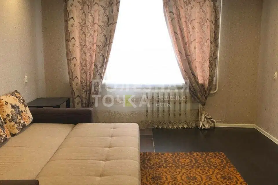 Продаётся 4-комнатная квартира, 77.2 м²