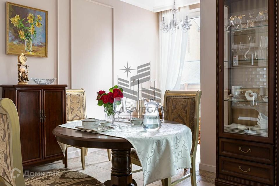 Сдаётся 2-комнатная квартира, 57 м²