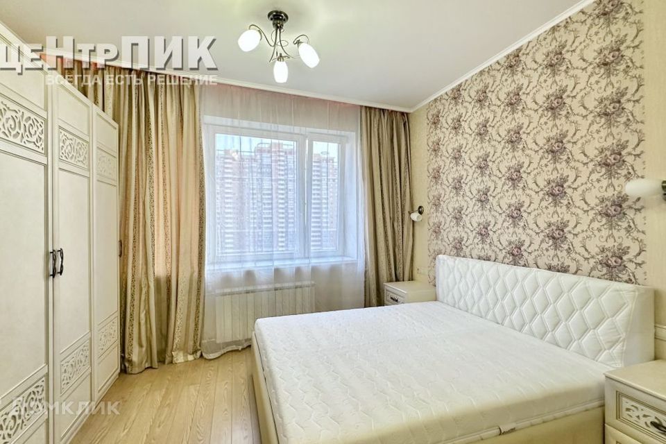 Сдаётся 1-комнатная квартира, 54 м²