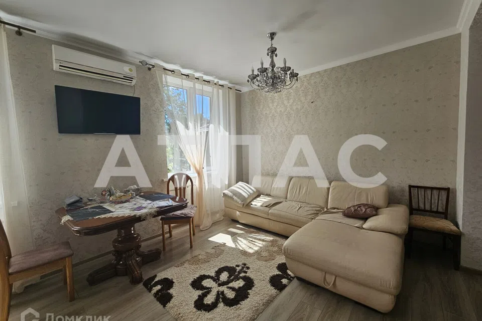 Продаётся 2-комнатная квартира, 53 м²