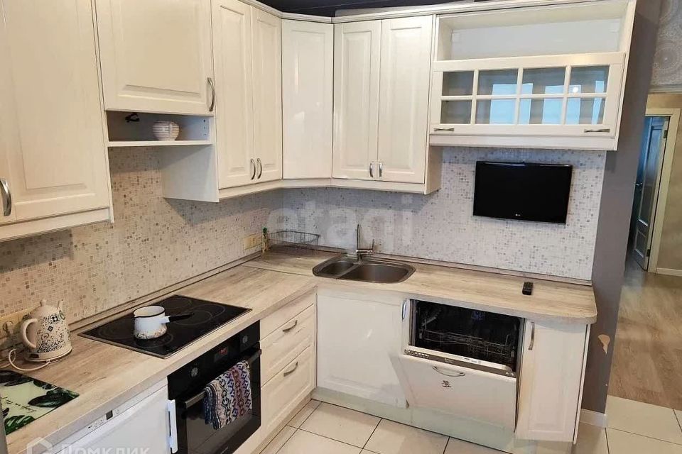 Продаётся 3-комнатная квартира, 85.7 м²