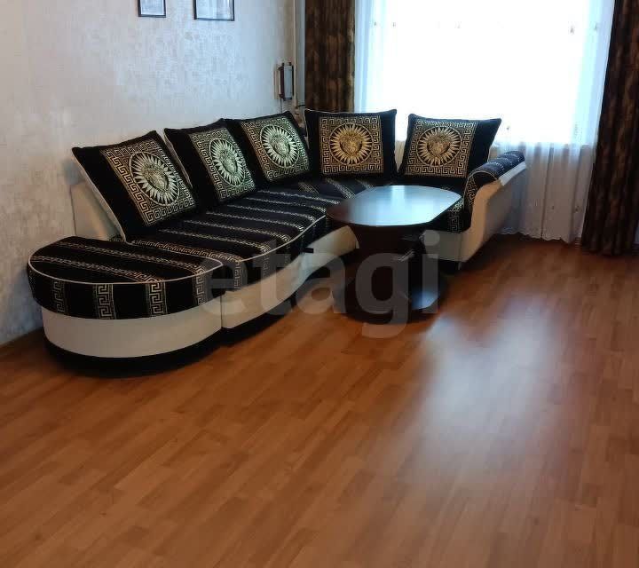 Продаётся 2-комнатная квартира, 60.7 м²