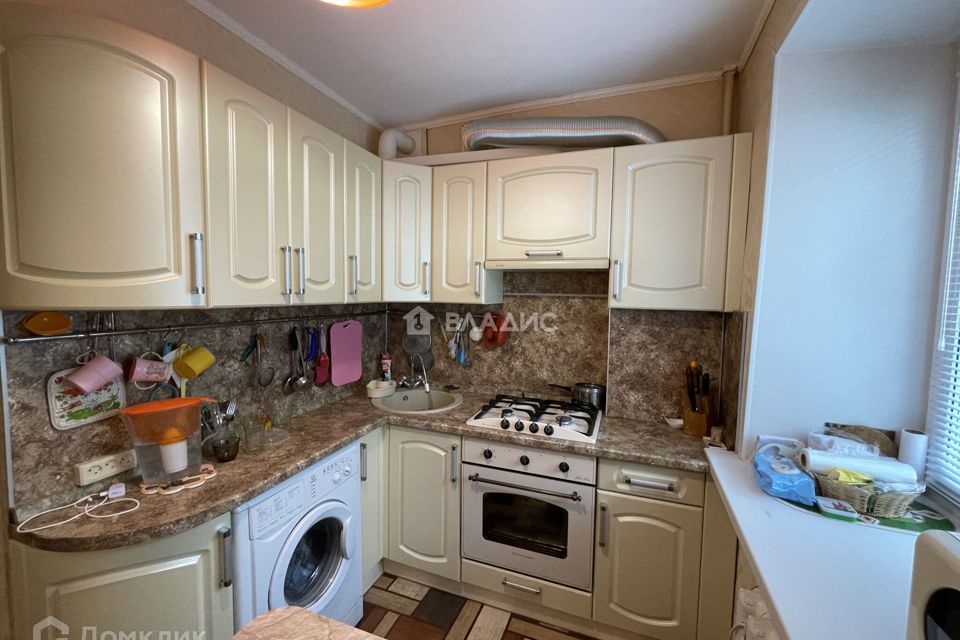 Сдаётся 3-комнатная квартира, 58.4 м²