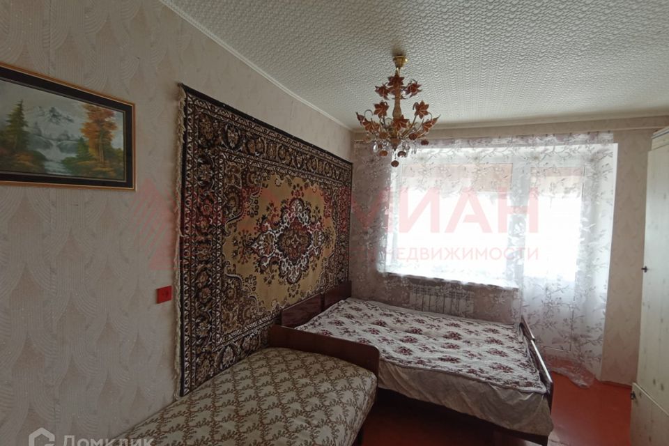 Продаётся 3-комнатная квартира, 60.8 м²