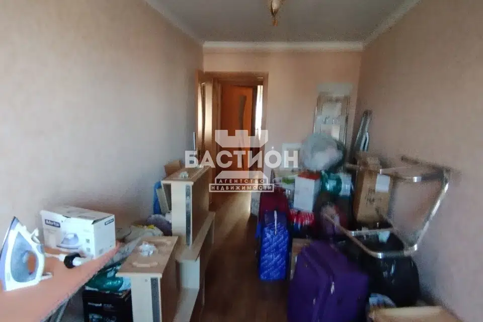 Продаётся 3-комнатная квартира, 56.7 м²