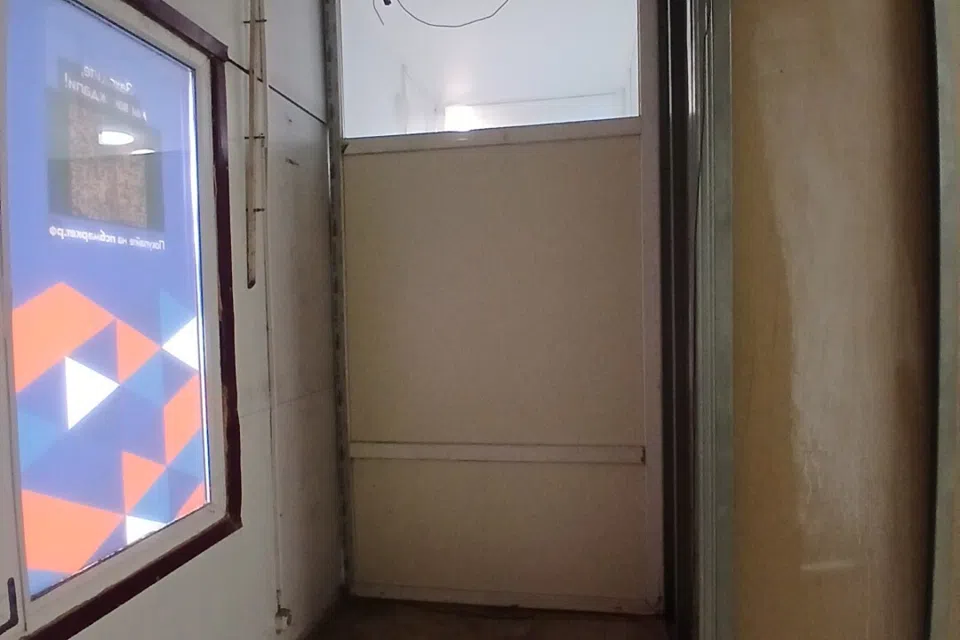 Сдаётся торговое помещение, 99.9 м²