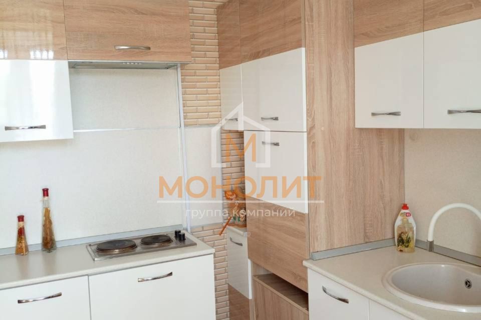 Продаётся 1-комнатная квартира, 37.2 м²