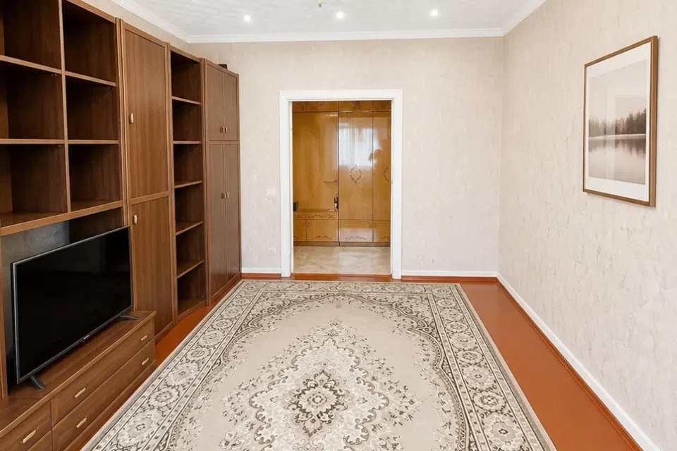 Продаётся 3-комнатная квартира, 72 м²