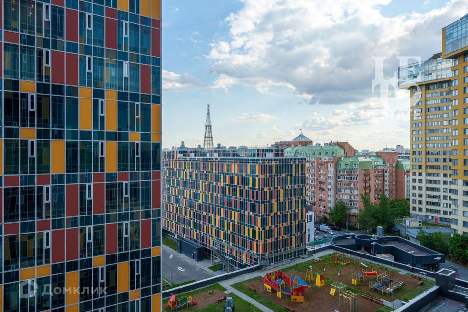 Продаётся 3-комнатная квартира, 119.4 м²