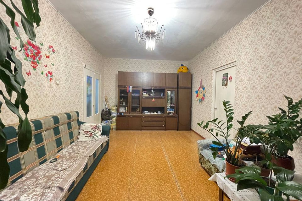 Продаётся 3-комнатная квартира, 65 м²