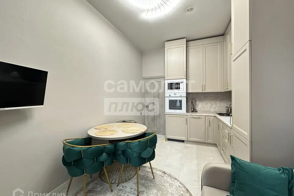 Продаётся 1-комнатная квартира, 38.2 м²