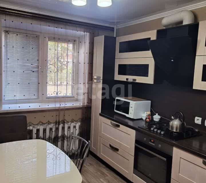 Продаётся 1-комнатная квартира, 41.1 м²