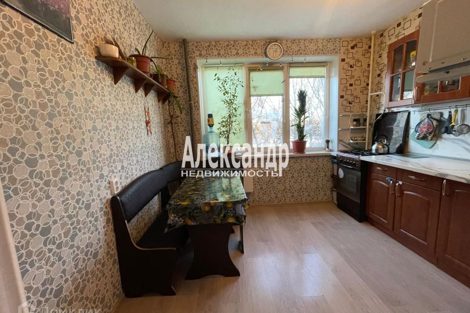 Продаётся 2-комнатная квартира, 56.1 м²