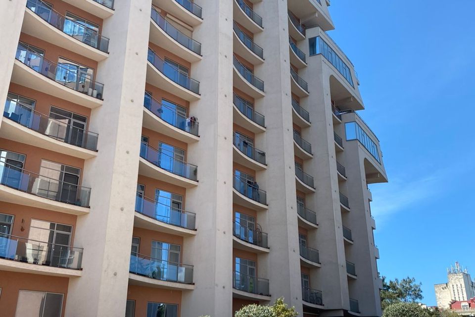 Продаётся 2-комнатная квартира, 97 м²