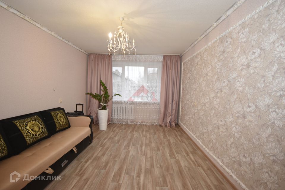 Продаётся 3-комнатная квартира, 65.5 м²