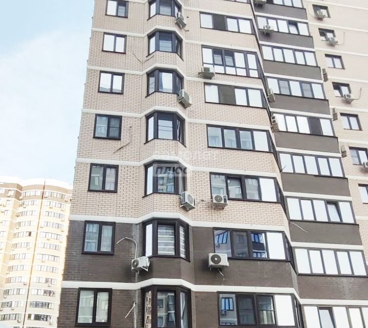 Продаётся 1-комнатная квартира, 40 м²