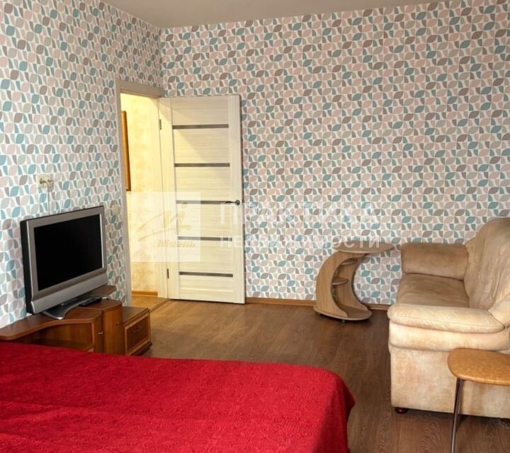 Продаётся 1-комнатная квартира, 33 м²