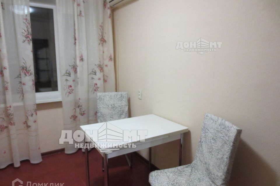 Продаётся 1-комнатная квартира, 38 м²