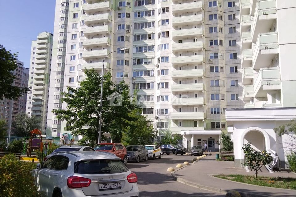 Продаётся 1-комнатная квартира, 37 м²
