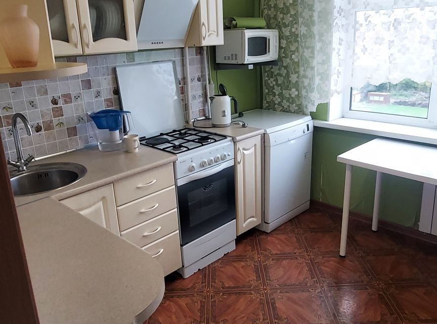 Сдаётся 2-комнатная квартира, 52.3 м²