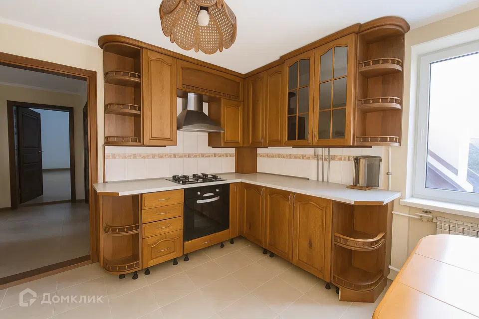 Продаётся 4-комнатная квартира, 106.1 м²