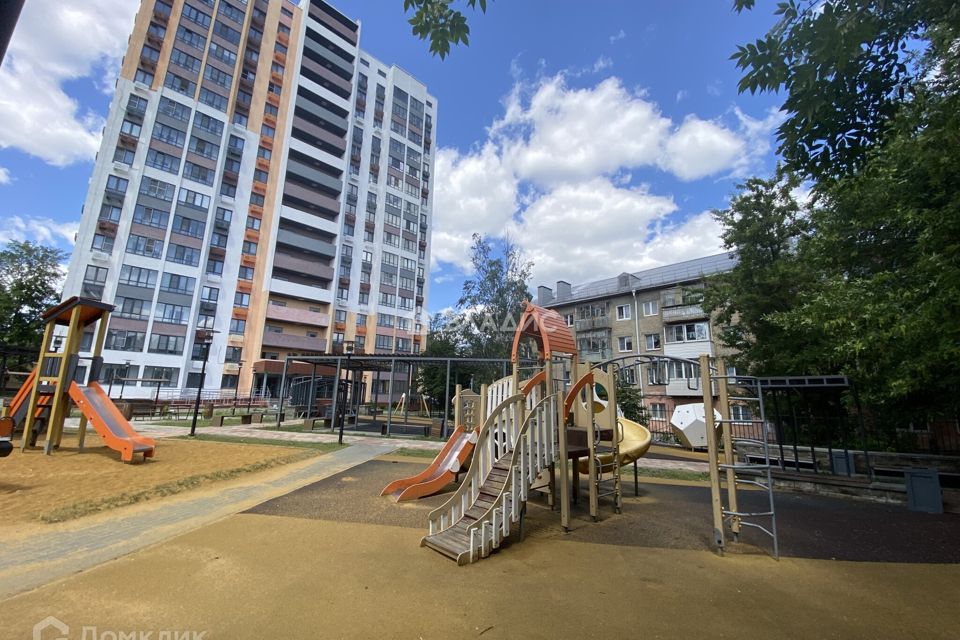 Продаётся 3-комнатная квартира, 72.8 м²