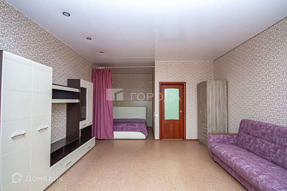 Сдаётся 1-комнатная квартира, 58 м²