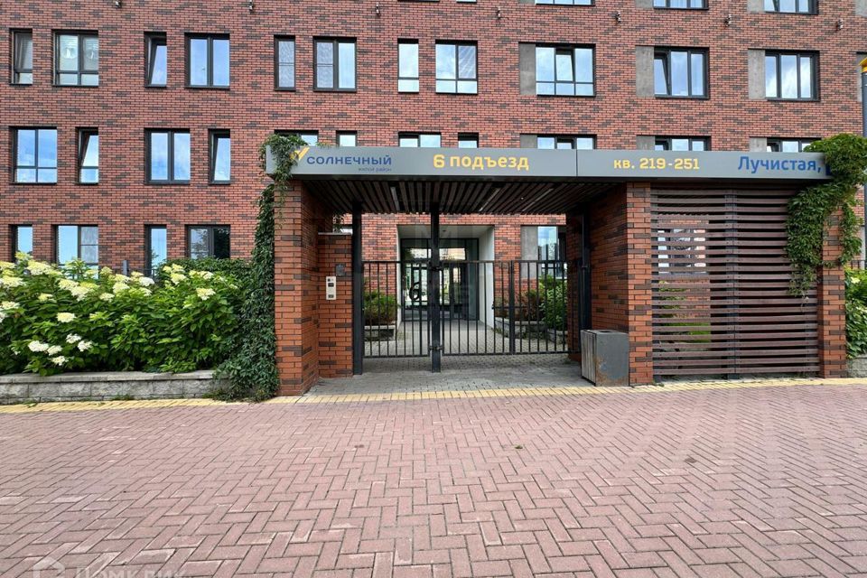 Продаётся 2-комнатная квартира, 56.9 м²